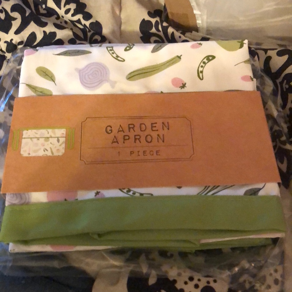 Garden apron